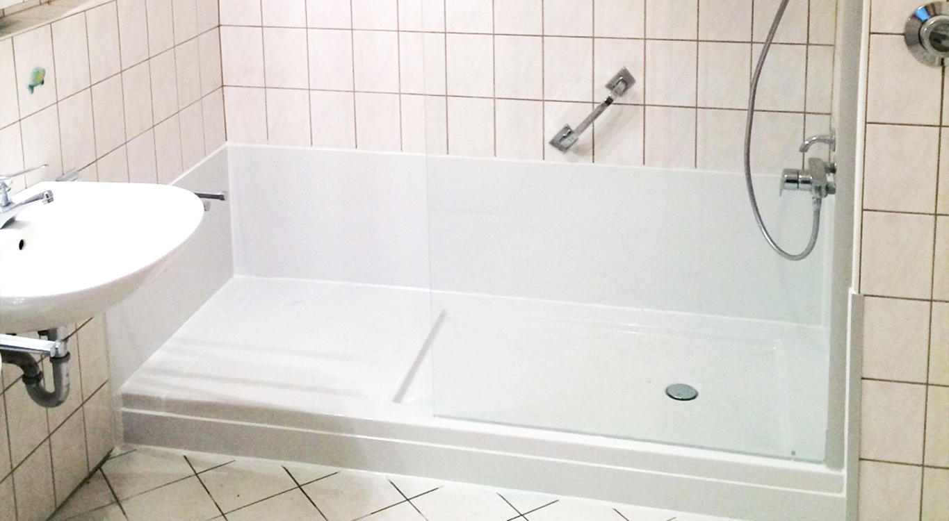 Badewanne zur barrierearmen Dusche umbauen – Nachher