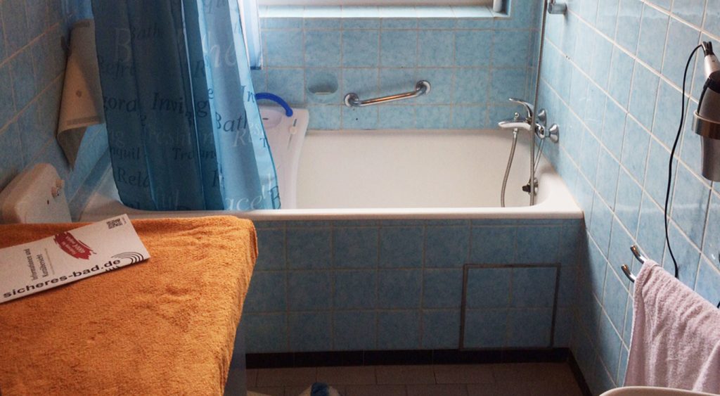 Badewanne raus, Dusche rein Badewanne zur Dusche umbauen!